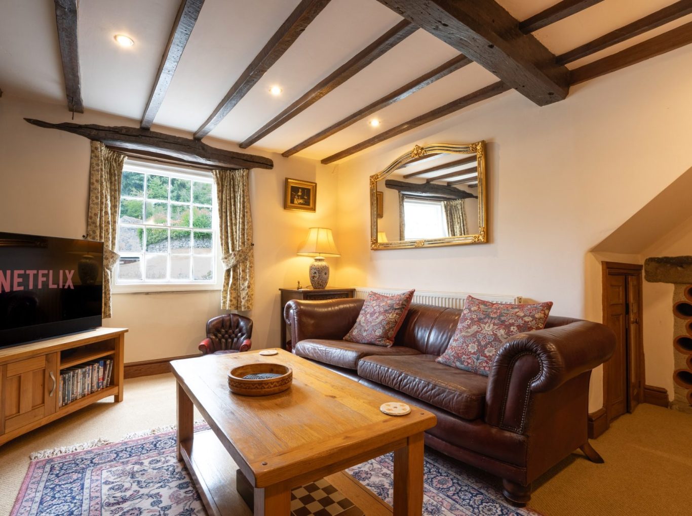 Buttercup Cottage Castleton | Dog friendly Cottage Castleton, Peak District Accomodation Castleton Dog Friendly Cottage